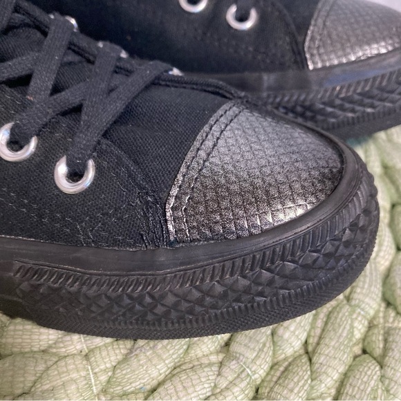 Converse Chuck Taylor All Star Hi Sneaker Black With Metallic Snakeskin Toe - Picture 4 of 8